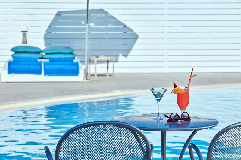 Atlantica Aeneas Resort & Spa - Bar