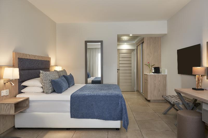 Atlantica Aeneas Resort & Spa - Oda