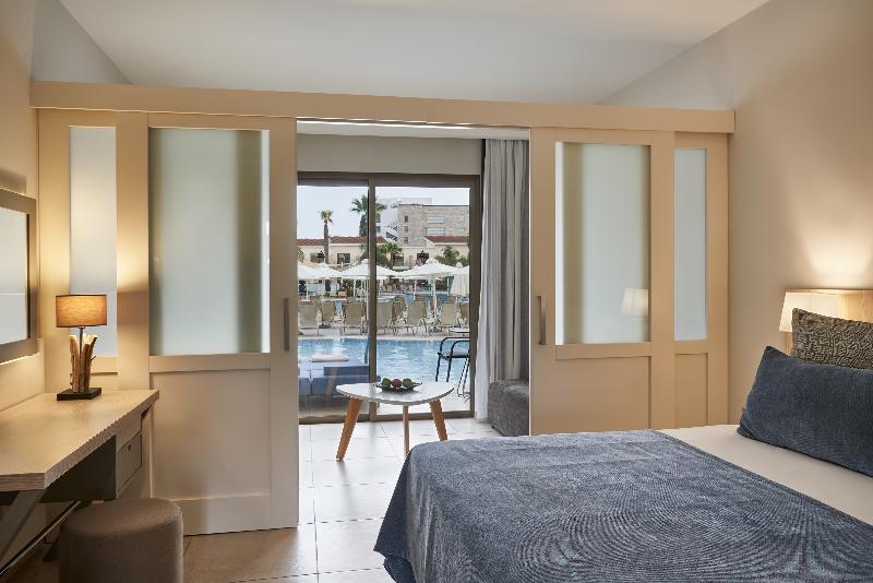 Atlantica Aeneas Resort & Spa - Oda