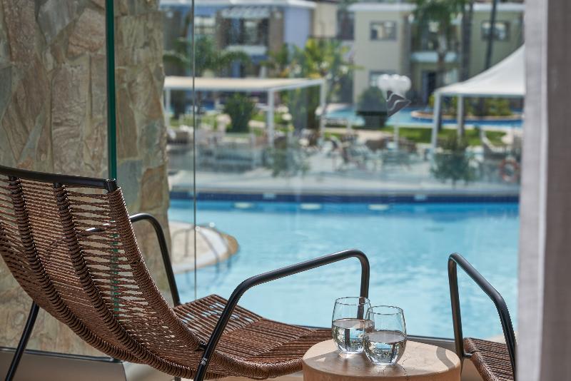 Atlantica Aeneas Resort & Spa - Oda