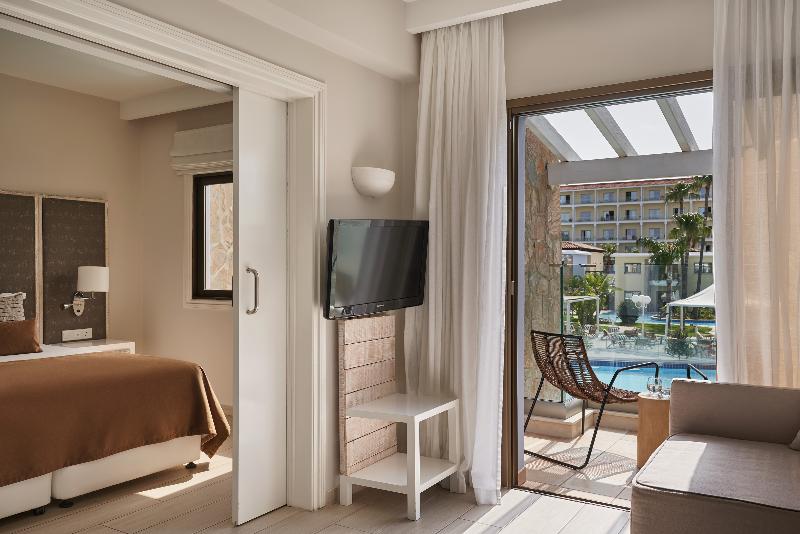 Atlantica Aeneas Resort & Spa - Oda
