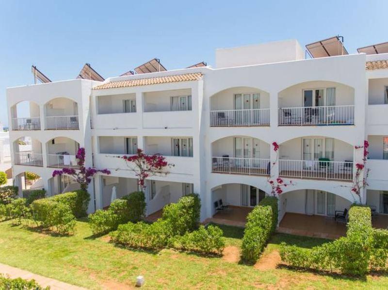 Hotel Club Es Talaial - Genel