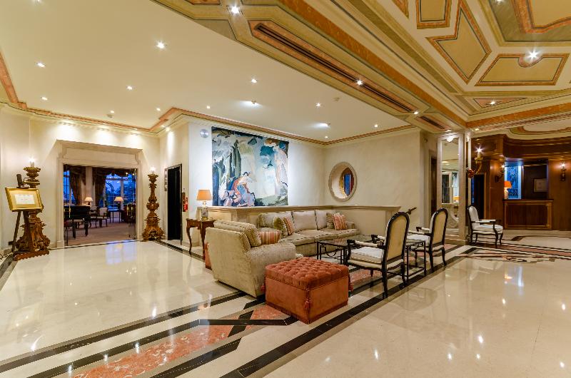 Olissippo Lapa Palace -  The Leading Hotels World - Lobi