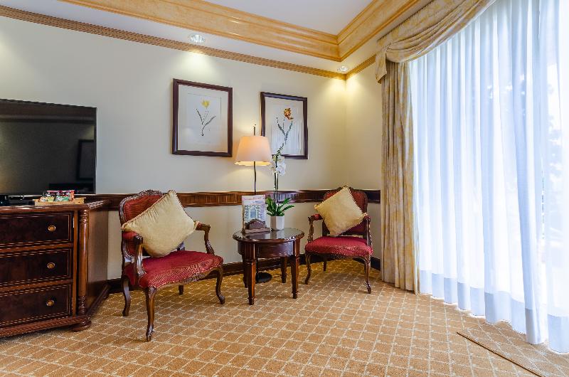 Olissippo Lapa Palace -  The Leading Hotels World - Oda