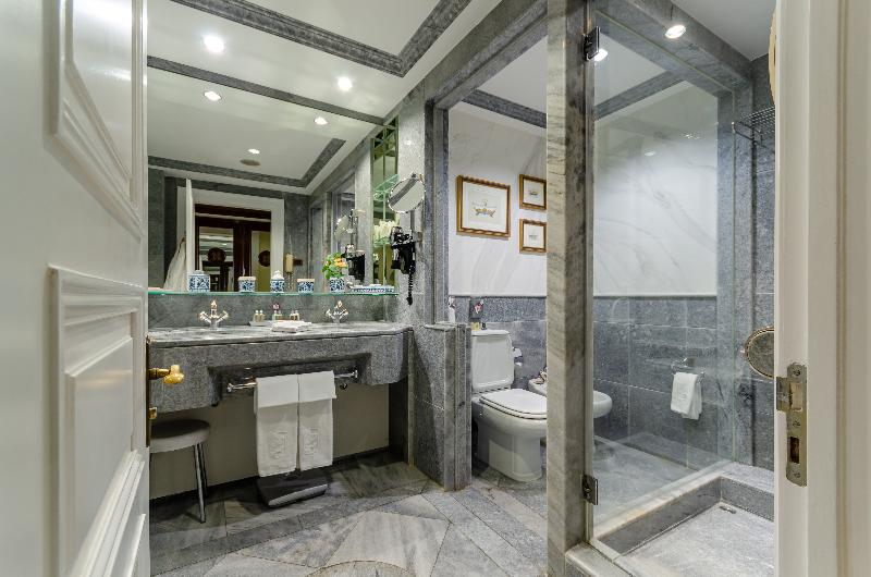 Olissippo Lapa Palace -  The Leading Hotels World - Oda