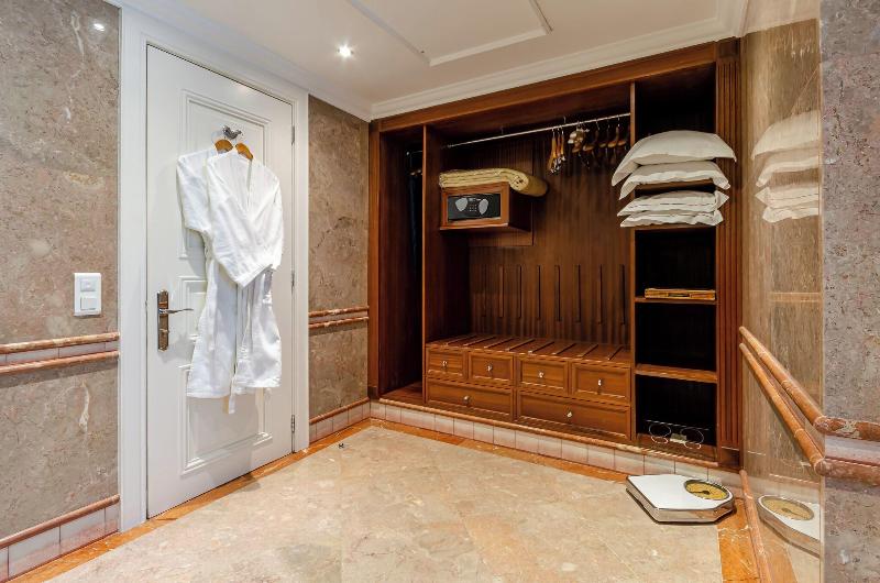 Olissippo Lapa Palace -  The Leading Hotels World - Oda