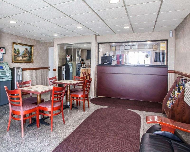 Rodeway Inn Jersey City near Hoboken - Lobi