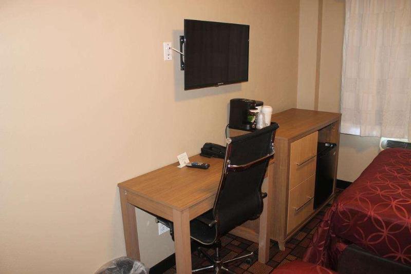 Days Inn by Wyndham Brooklyn Borough Park - Oda