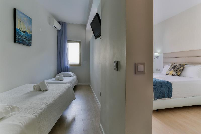 Carvi Beach Hotel - Oda