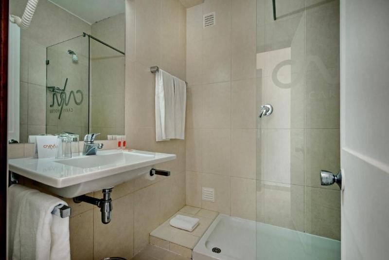 Carvi Beach Hotel - Oda