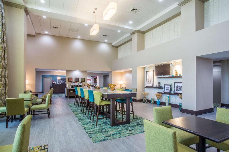 Hampton Inn & Suites Yonkers - Westchester - Lobi