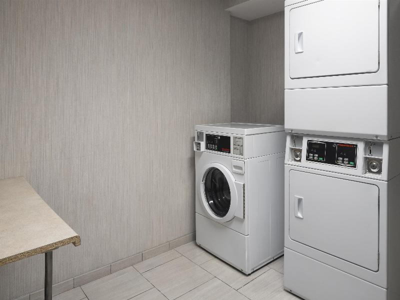 Hampton Inn & Suites Yonkers - Westchester - Genel