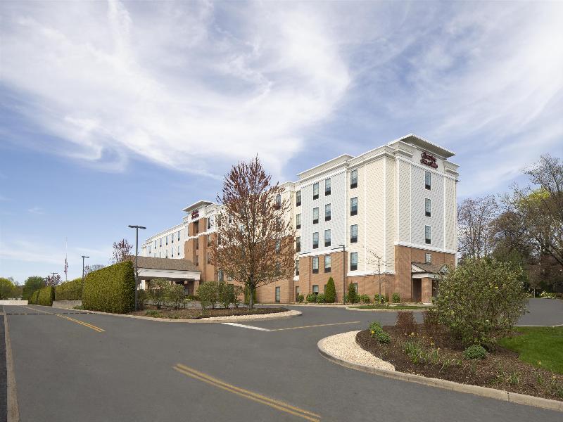 Hampton Inn & Suites Yonkers - Westchester - Genel