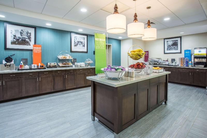 Hampton Inn & Suites Yonkers - Westchester - Restoran