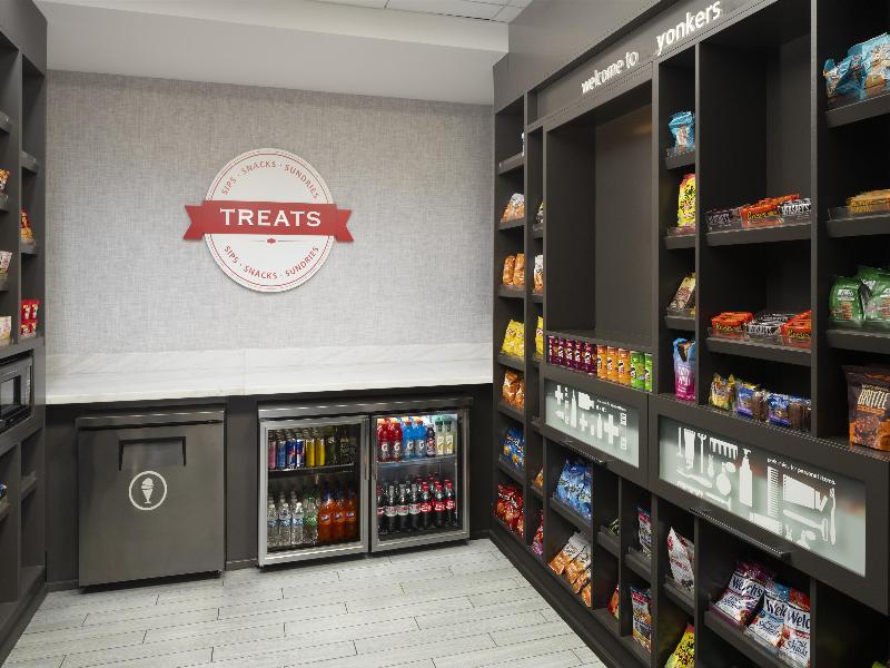 Hampton Inn & Suites Yonkers - Westchester - Restoran