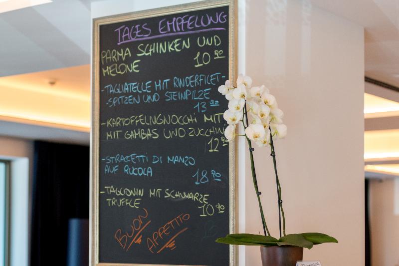 Vi Vadi Hotel Bayer 89 - Restoran