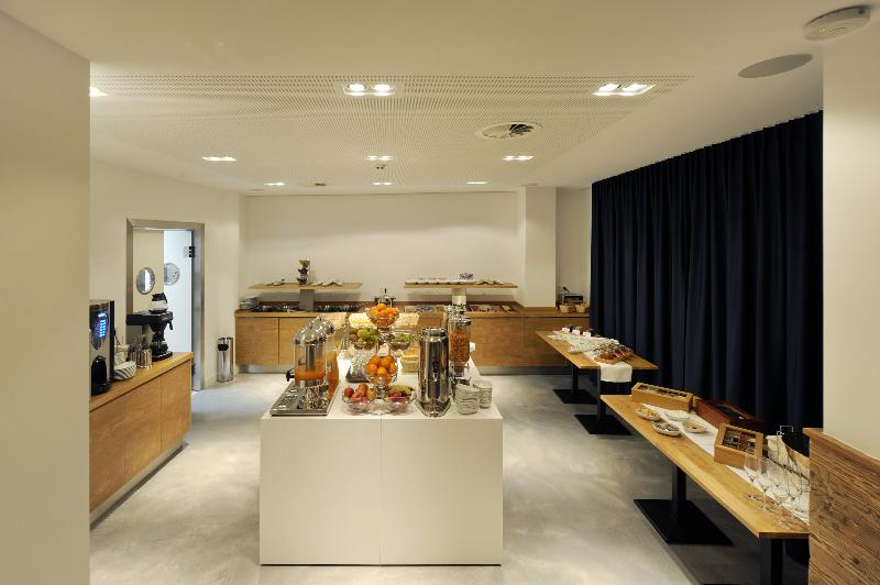 Vi Vadi Hotel Bayer 89 - Restoran