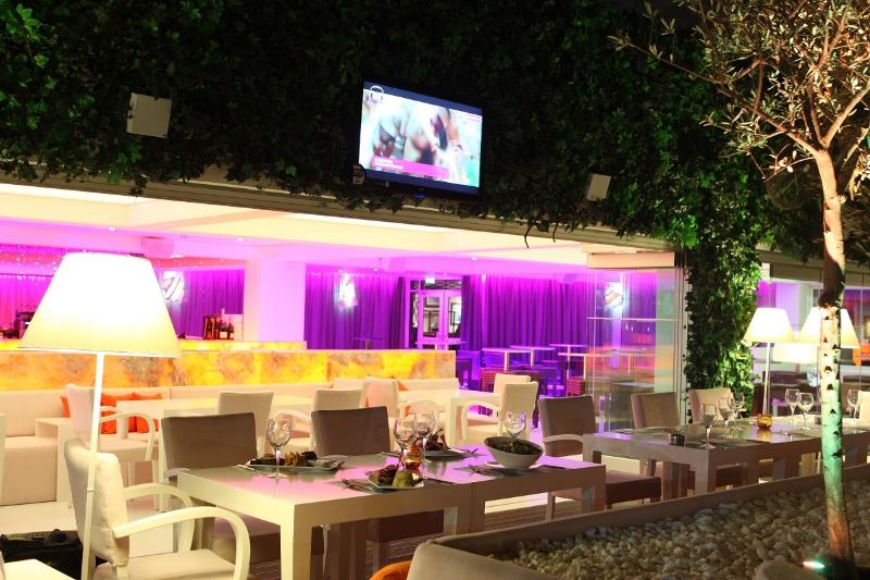 Odessa Beach Hotel - Bar