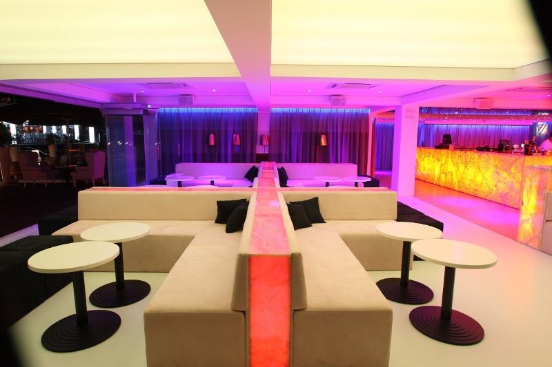Odessa Beach Hotel - Bar