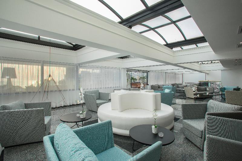 Odessa Beach Hotel - Lobi