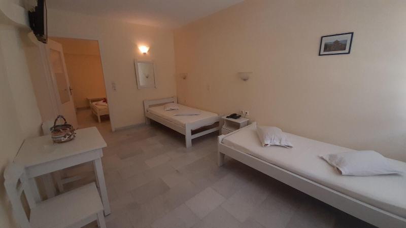 Agia Anna Hotel - Oda