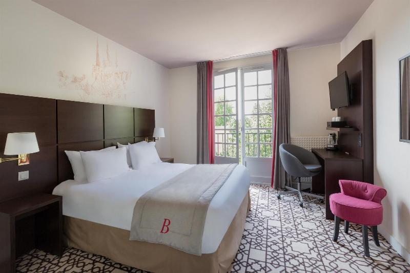 Best Western Blanche De Castille Dourdan - Genel