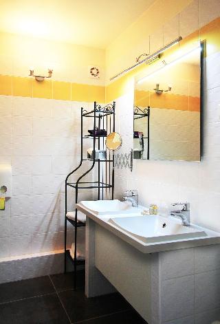Best Western Blanche De Castille Dourdan fotoÄŸrafÄ±
