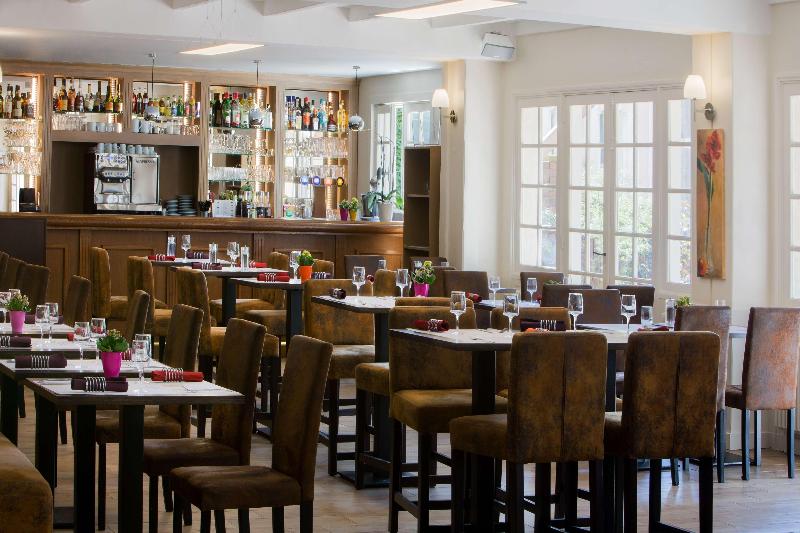Best Western Blanche De Castille Dourdan - Restoran