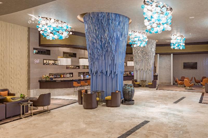 Royal Seginus - Bar