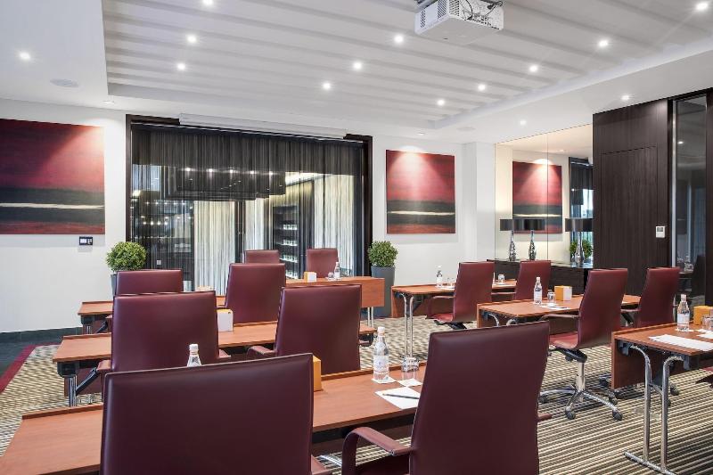 Centro Shaheen Jeddah by Rotana - Toplantı