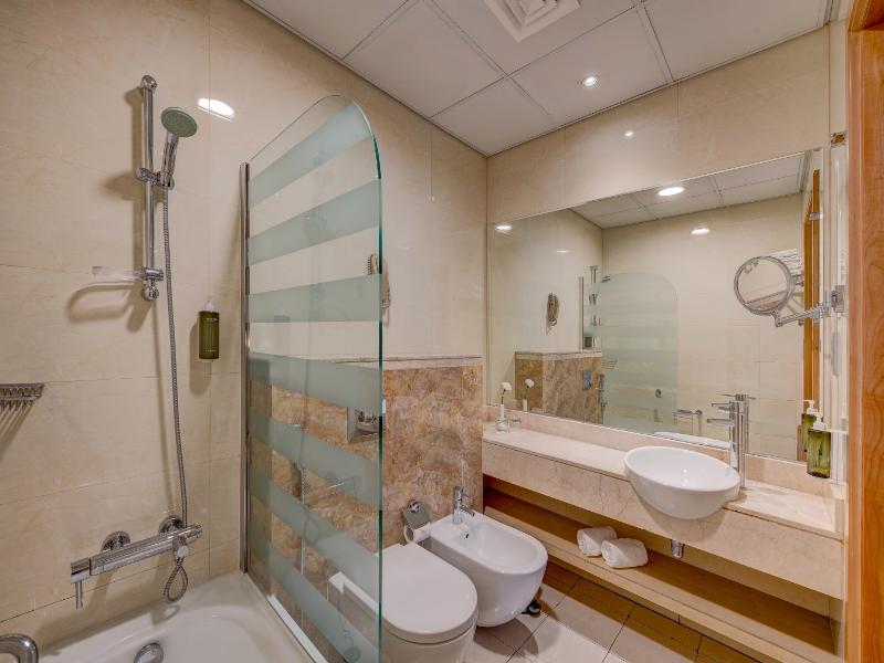 Al Khoory Executive Hotel - Oda