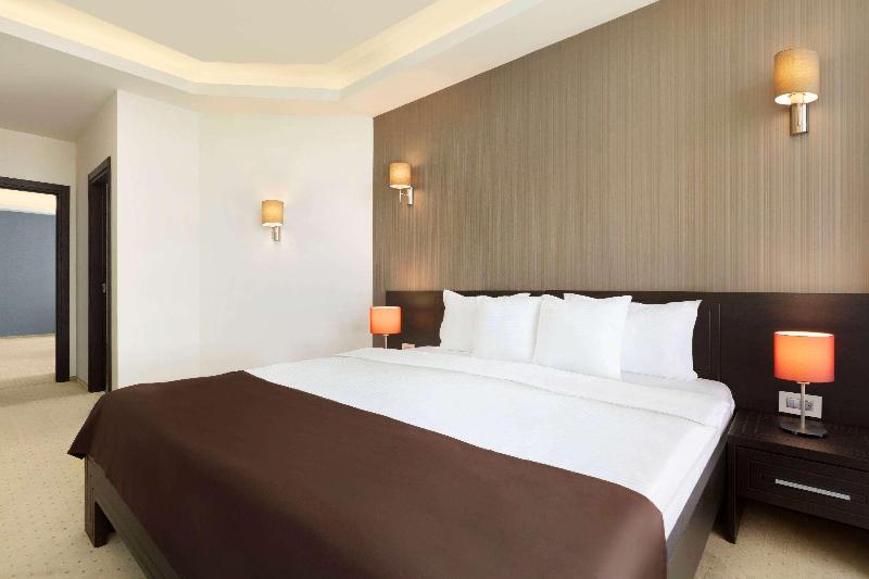 Ramada Constanta - Oda