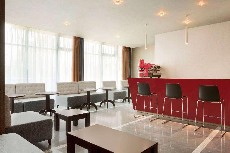 Ramada Constanta - Restoran
