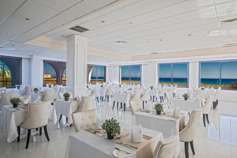 Nelia Sea Breeze - Restoran