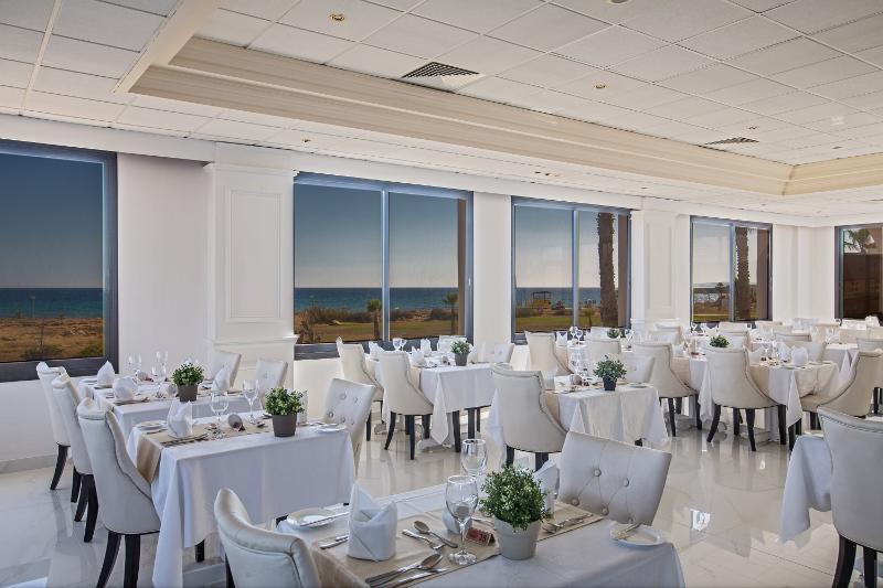 Nelia Sea Breeze - Restoran