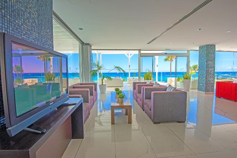 Silver Sands - Lobi