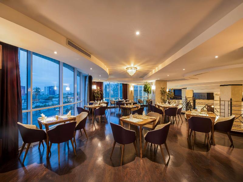 DoubleTree by Hilton Casablanca City Centre - Bar