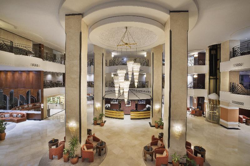 DoubleTree by Hilton Casablanca City Centre - Lobi