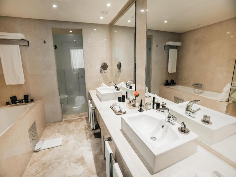 DoubleTree by Hilton Casablanca City Centre - Oda