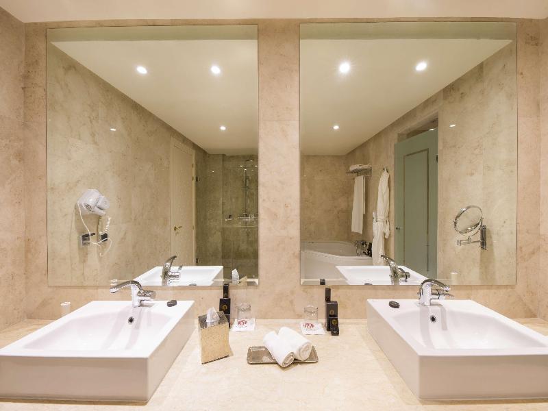 DoubleTree by Hilton Casablanca City Centre - Oda