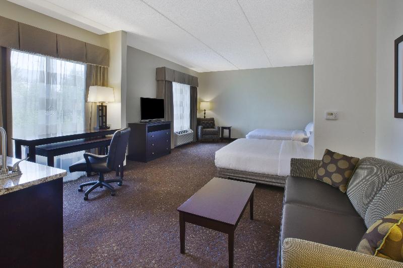 Holiday Inn Express & Suites Geneva Finger Lakes - Oda
