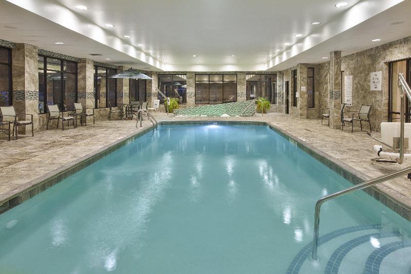 Holiday Inn Express & Suites Geneva Finger Lakes - Havuz