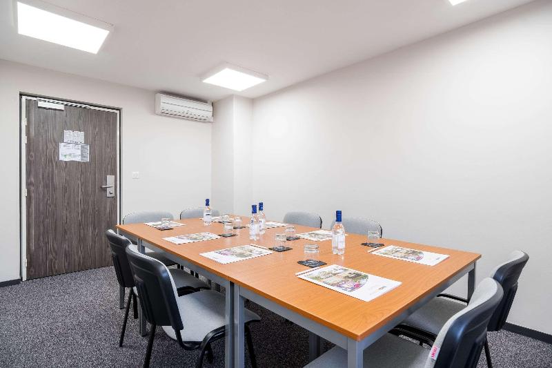 Best Western Portes d’Aquitaine Agen Sud - Toplantı