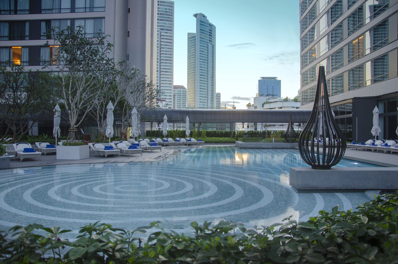 Marriott Marquis Bangkok Queen's Park - Havuz