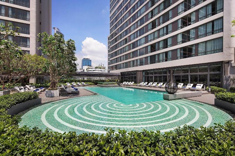 Marriott Marquis Bangkok Queen's Park - Havuz