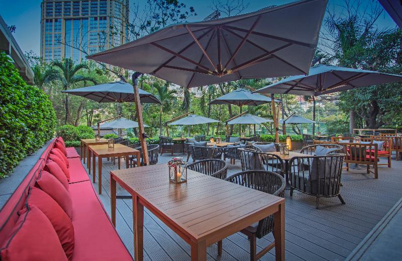 Marriott Marquis Bangkok Queen's Park - Teras