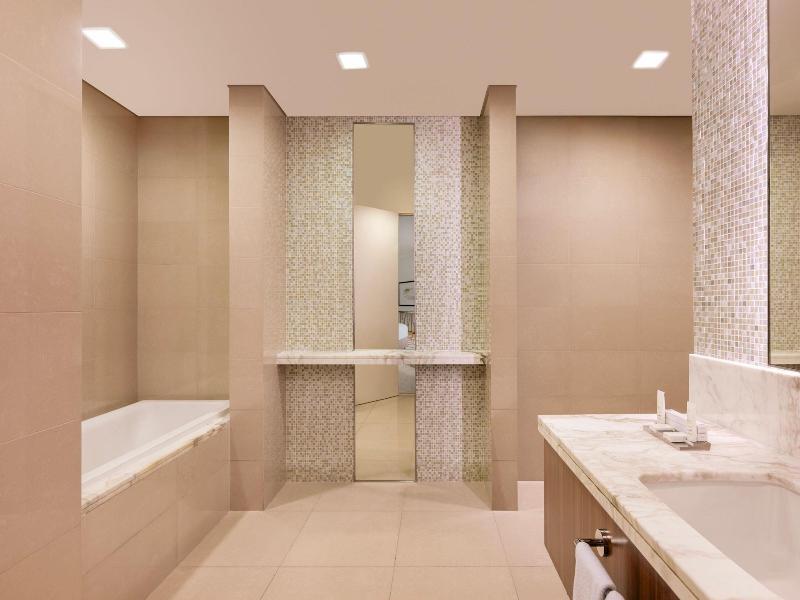 Marriott Hotel Downtown, Abu Dhabi - Oda