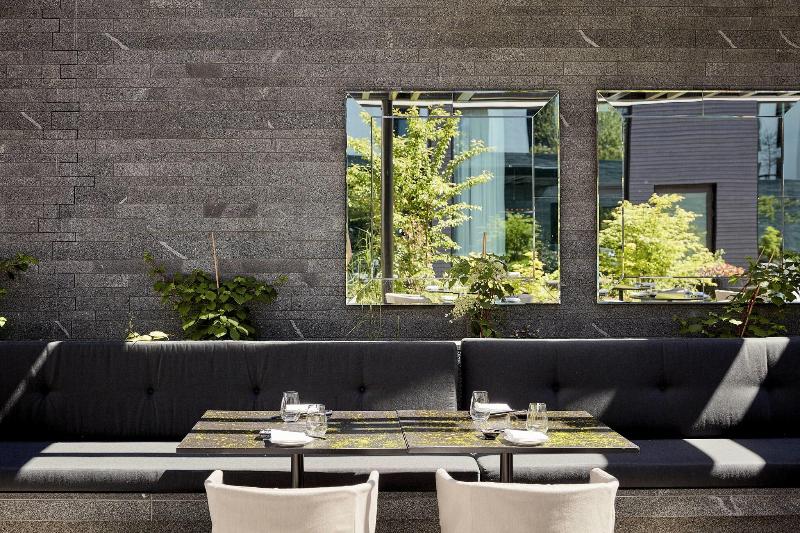 Roomers Baden-Baden, Autograph Collection - Teras
