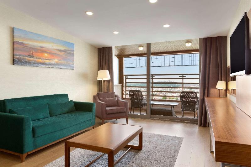 Ramada By Wyndham Bursa Çekirge Thermal & Spa - Oda
