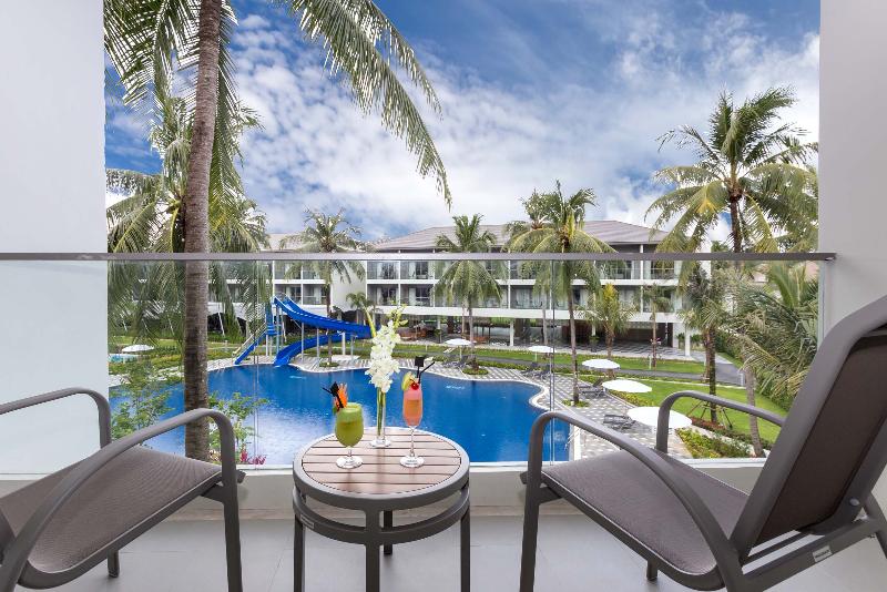 X10 Khaolak Resort - Oda